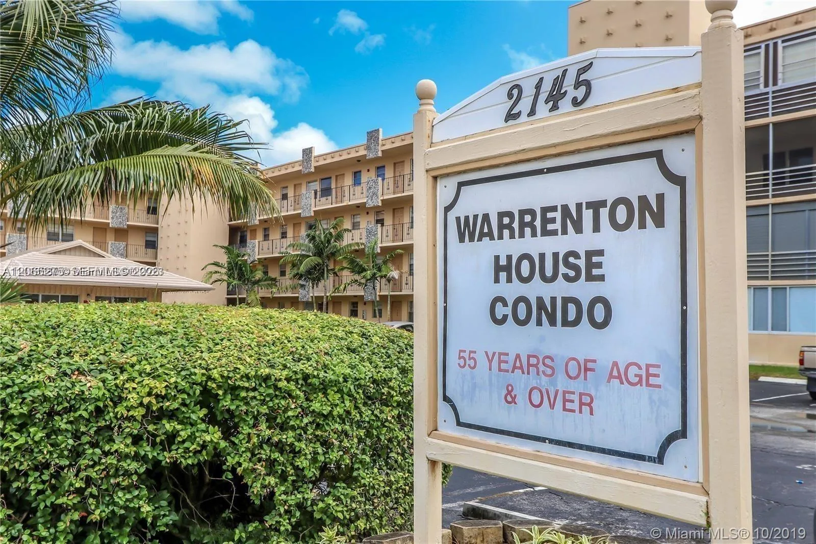 2145 Pierce St # 421, Hollywood, FL 33020 photo 4