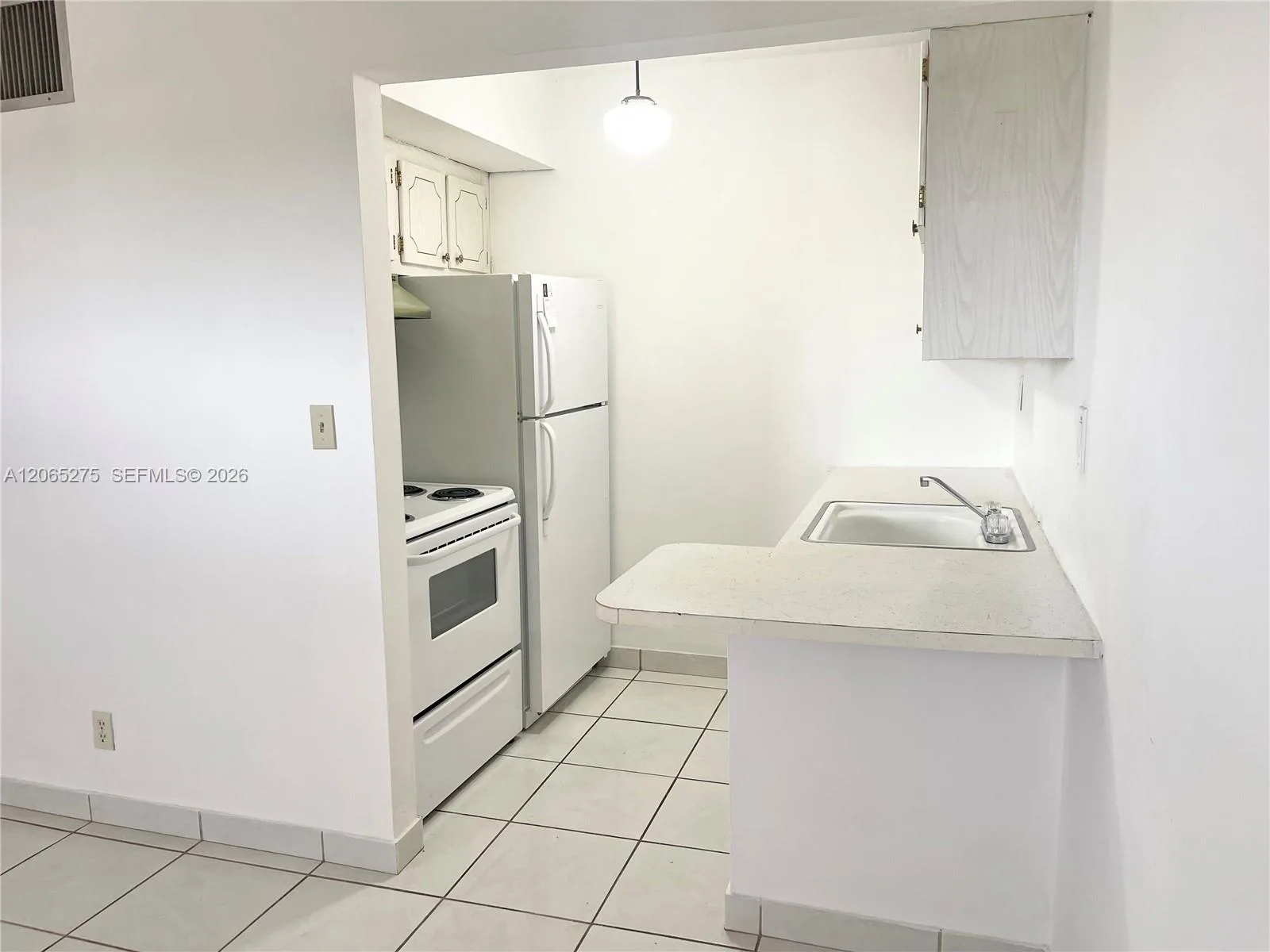2145 Pierce St # 421, Hollywood, FL 33020 photo 7