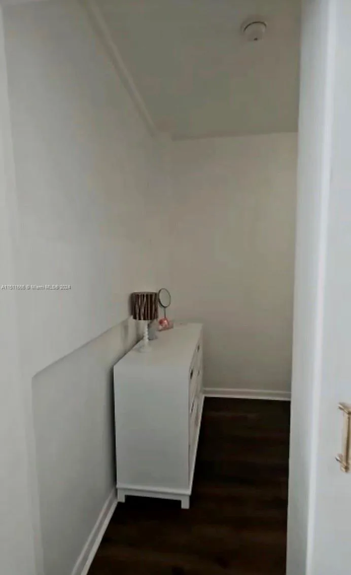 6345 Collins # 732, Miami Beach, FL 33141 photo 6