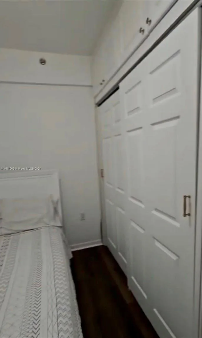 6345 Collins # 732, Miami Beach, FL 33141 photo 9