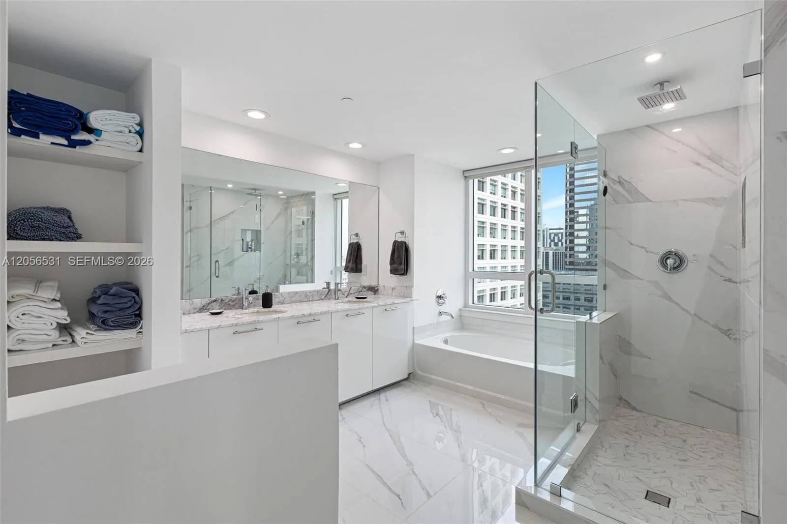 950 Brickell Bay Dr # 2210, Miami, FL 33131 photo 10