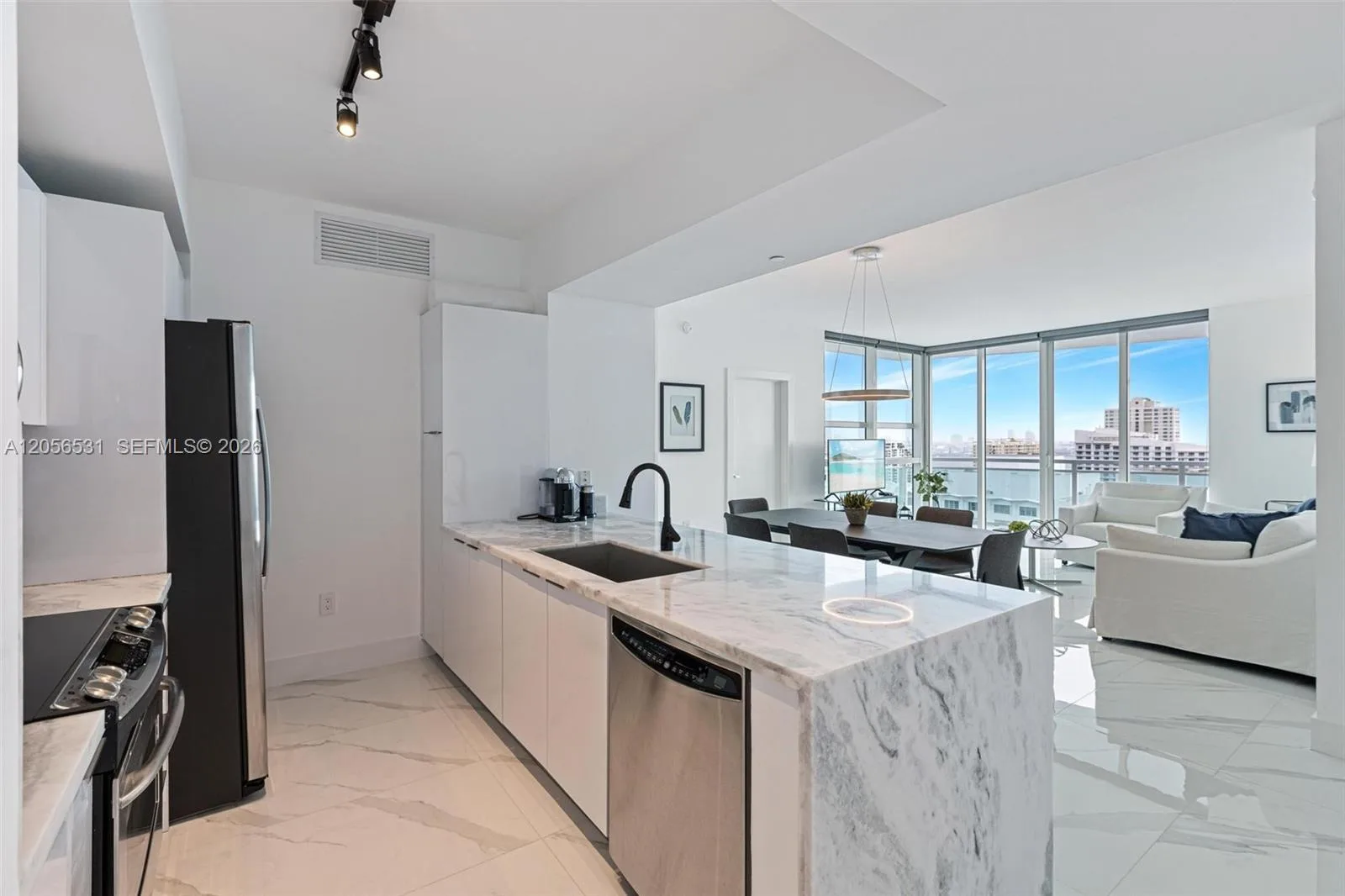 950 Brickell Bay Dr # 2210, Miami, FL 33131 photo 12