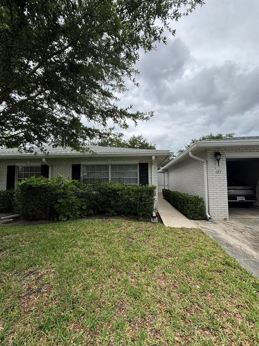10084 S 42nd Dr Drive # 122, Boynton Beach, FL 33436