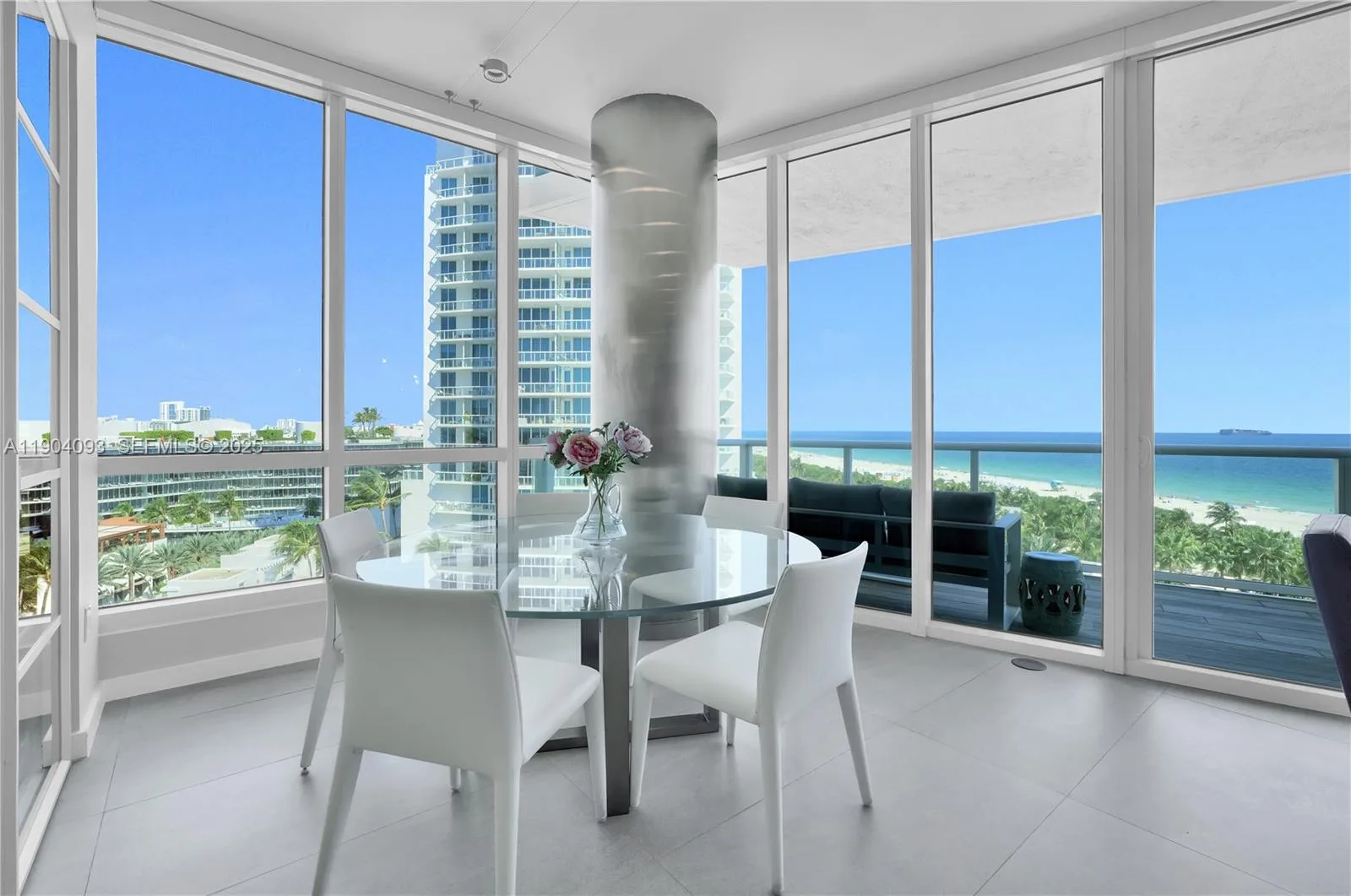 100 S Pointe Dr # 909, Miami Beach, FL 33139 photo 4