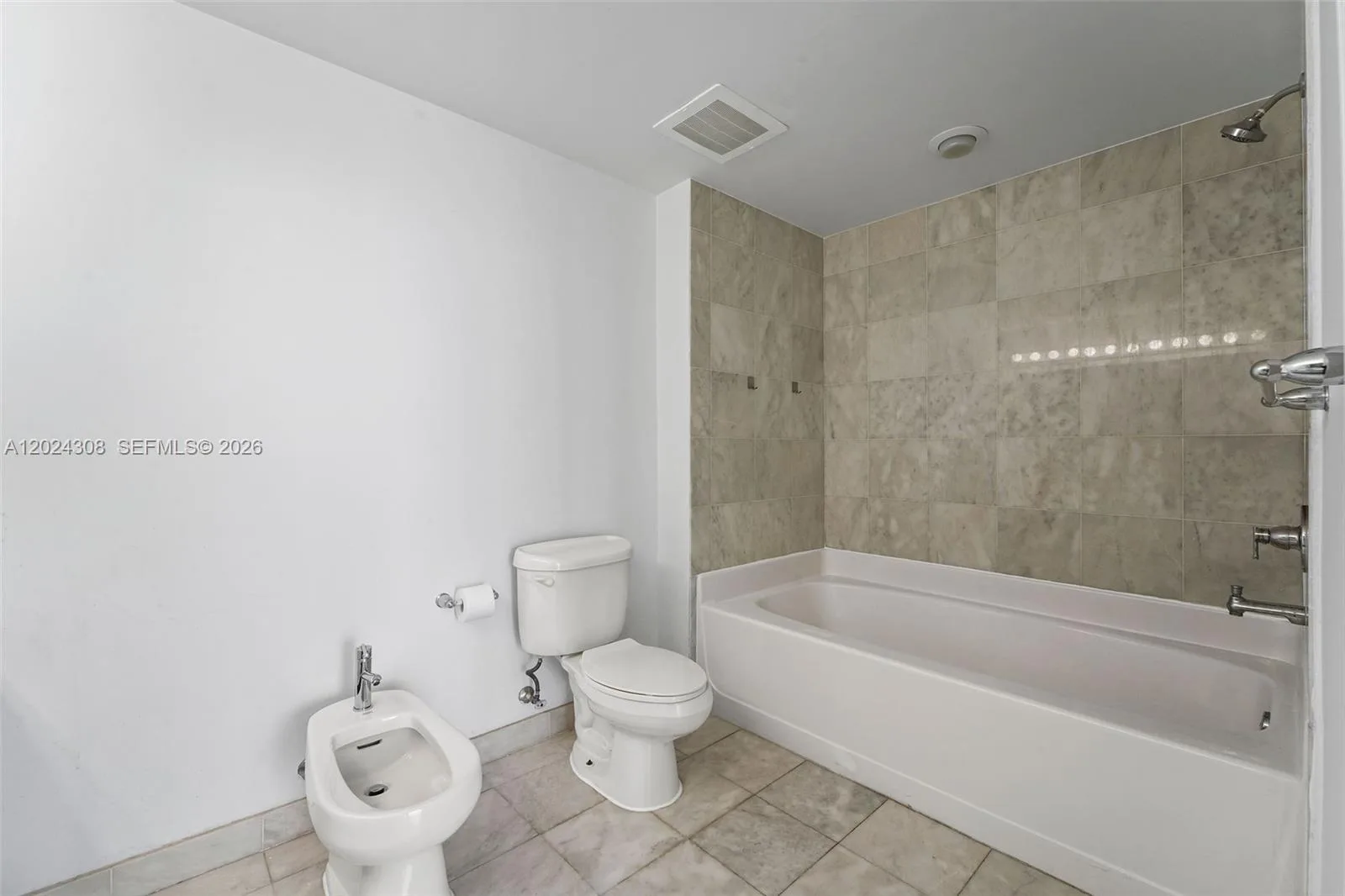 601 NE 36th St # 2710, Miami, FL 33137 photo 11