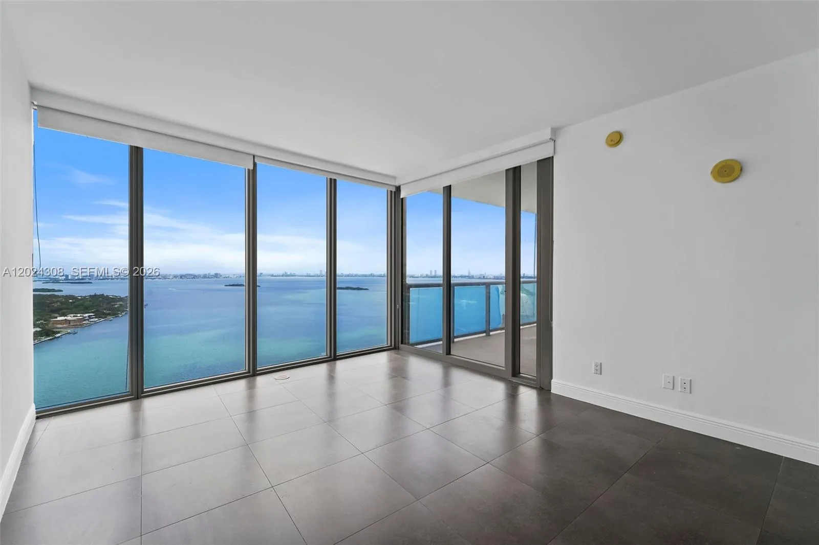 601 NE 36th St # 2710, Miami, FL 33137 photo 5