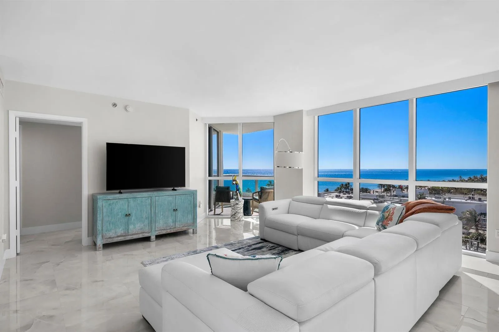 101 S Fort Lauderdale Beach Boulevard # 907, Fort Lauderdale, FL 33316