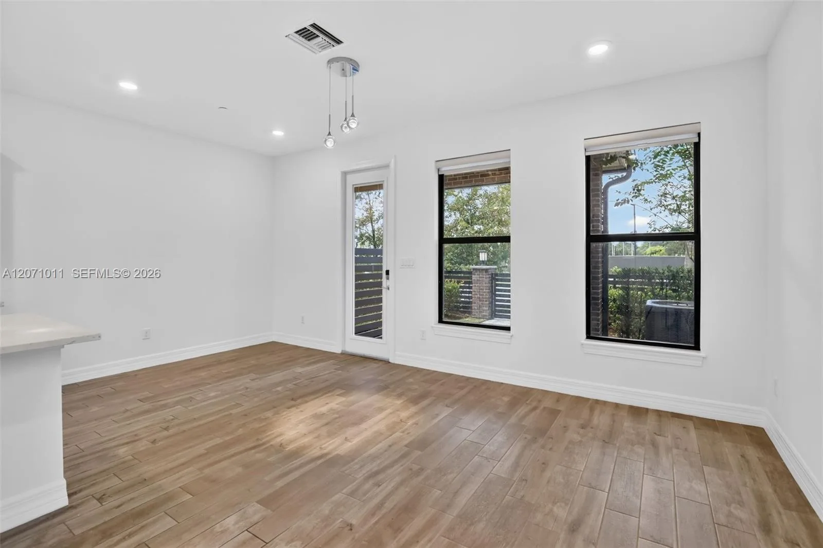 771 NW 84th Ter, Plantation, FL 33324 photo 11