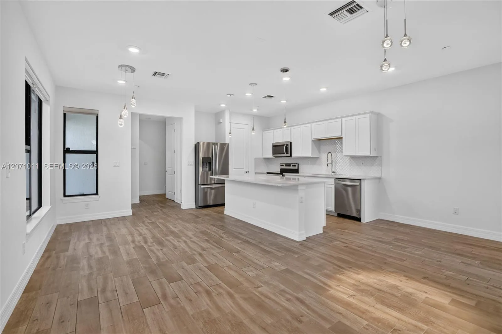 771 NW 84th Ter, Plantation, FL 33324 photo 6