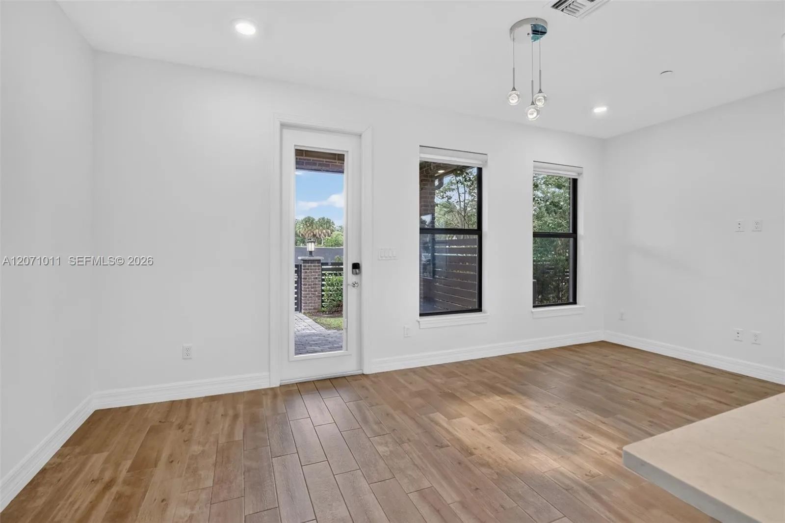 771 NW 84th Ter, Plantation, FL 33324 photo 8