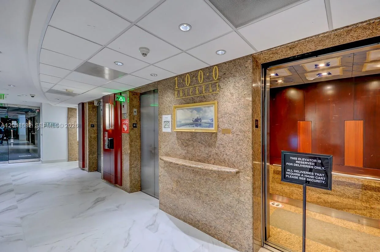 1000 Brickell Ave # 7F, Miami, FL 33131 photo 3