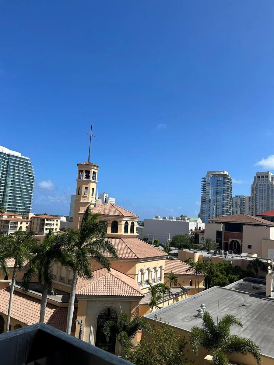 801 S Olive Avenue # 406, West Palm Beach, FL 33401 photo 12