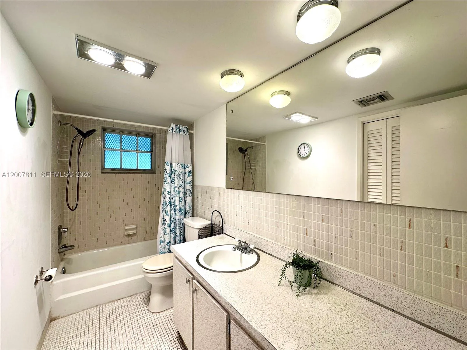 1001 Hillcrest Ct # 306, Hollywood, FL 33021 photo 11