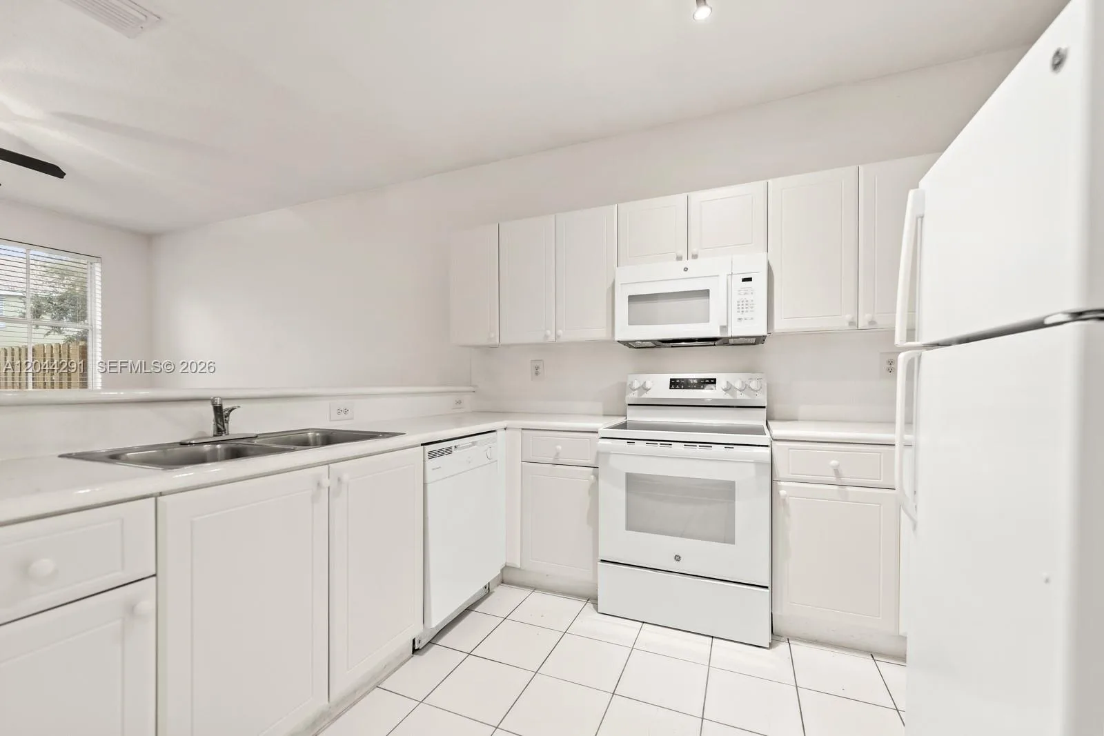1466 SE 26th Ave, Homestead, FL 33035 photo 10