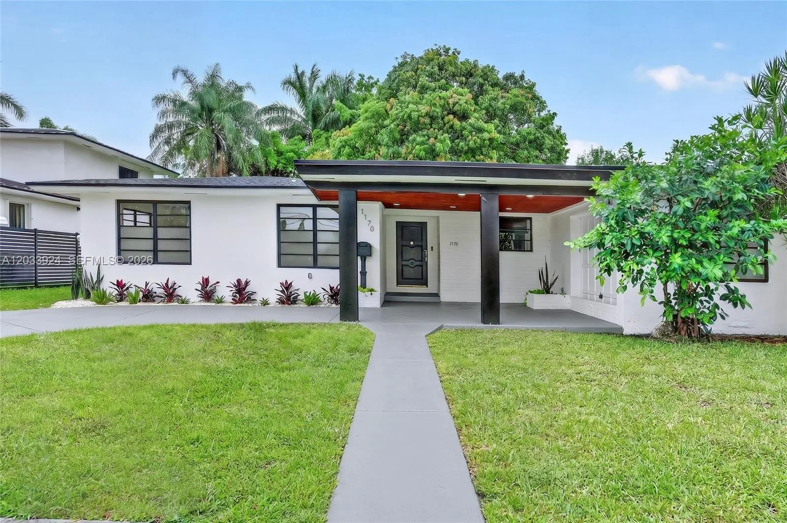 1170 NW 87th St, Miami, FL 33150