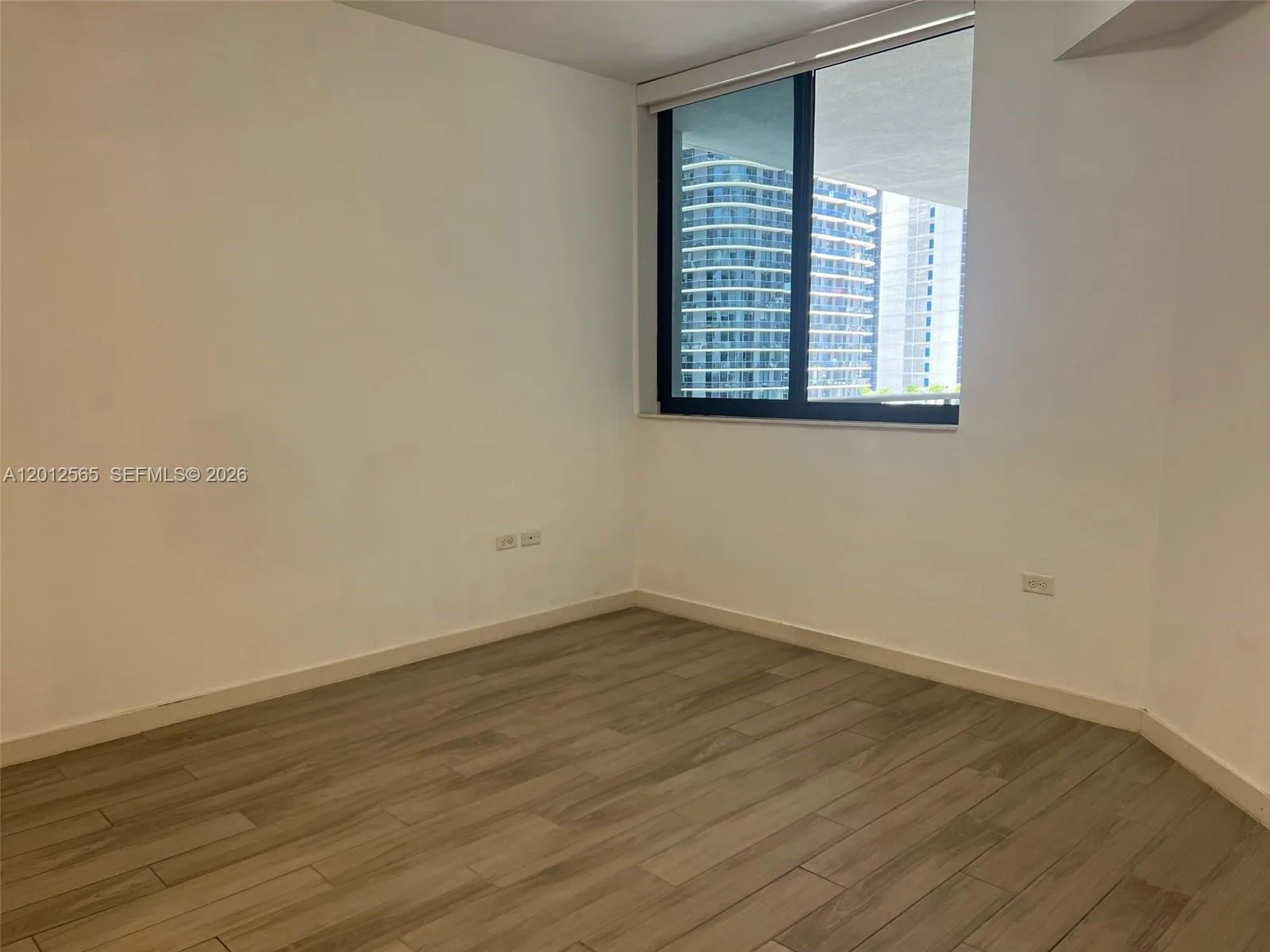 999 SW 1st Ave # 1601, Miami, FL 33130 photo 12