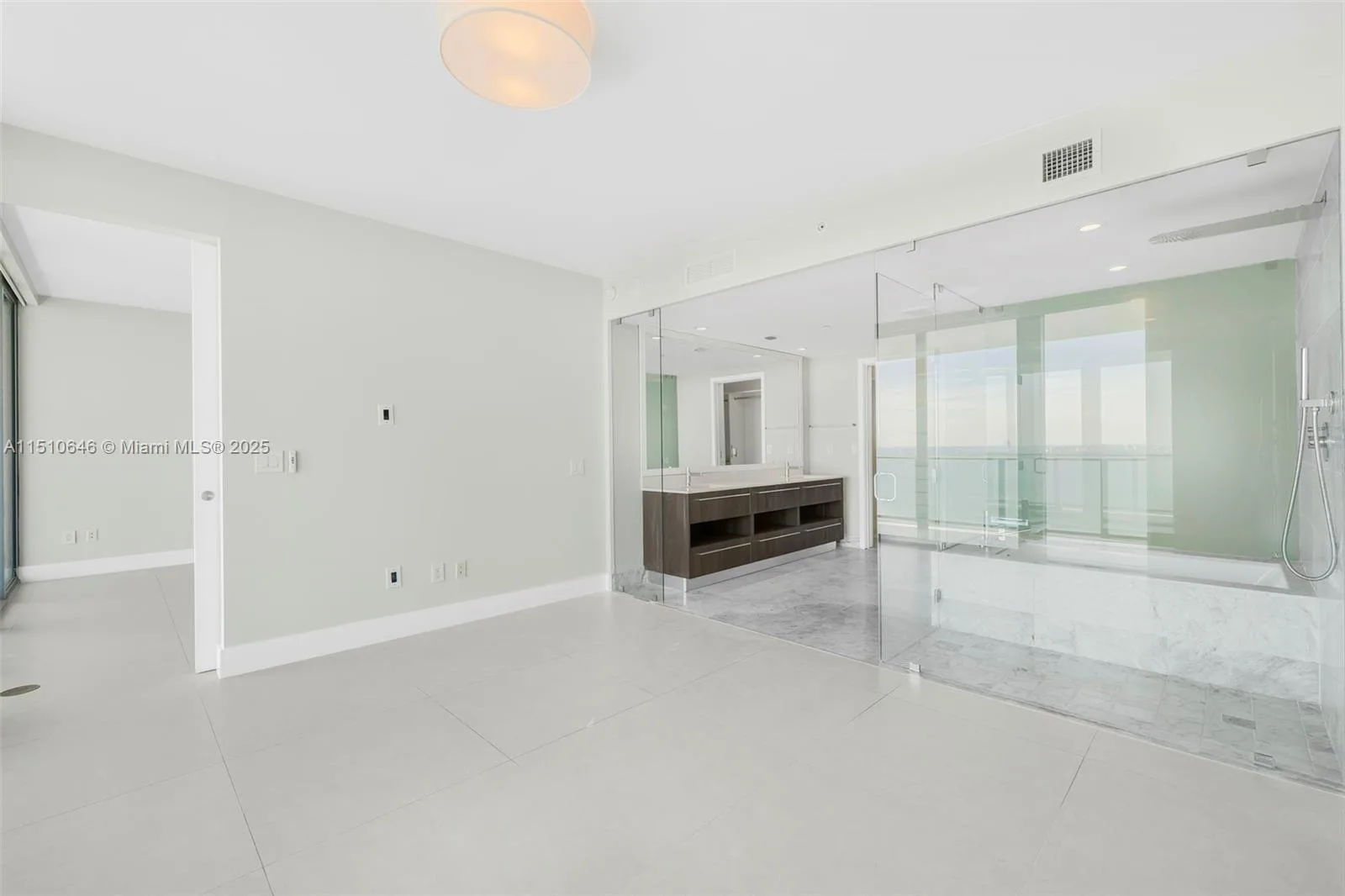 3131 NE 7th Ave # 3402, Miami, FL 33137 photo 11