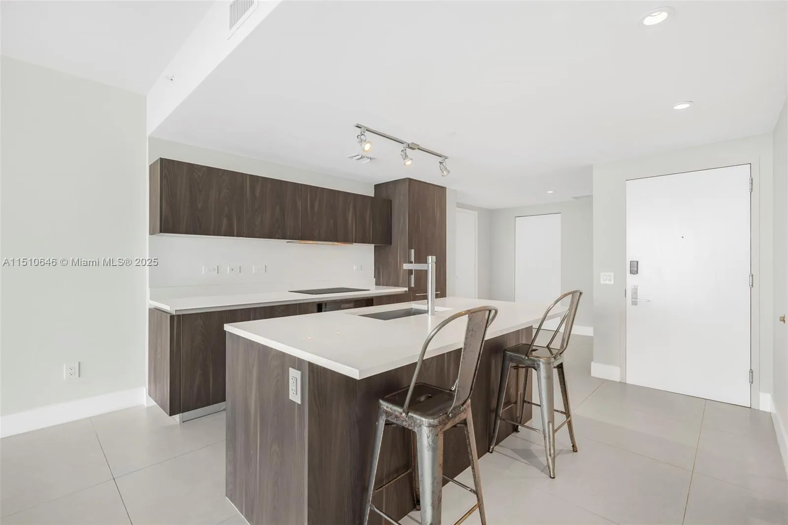 3131 NE 7th Ave # 3402, Miami, FL 33137 photo 7