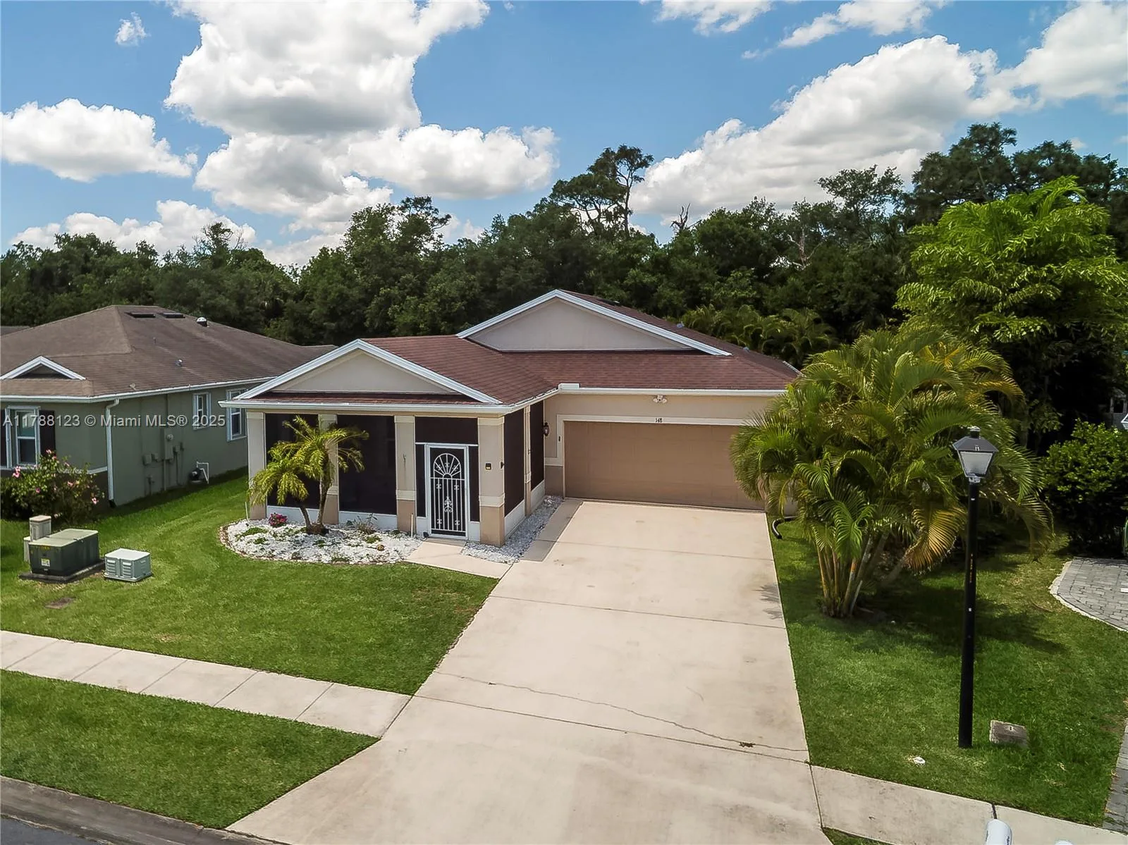 148 Port Royal Ct, Sebastian, FL 32958