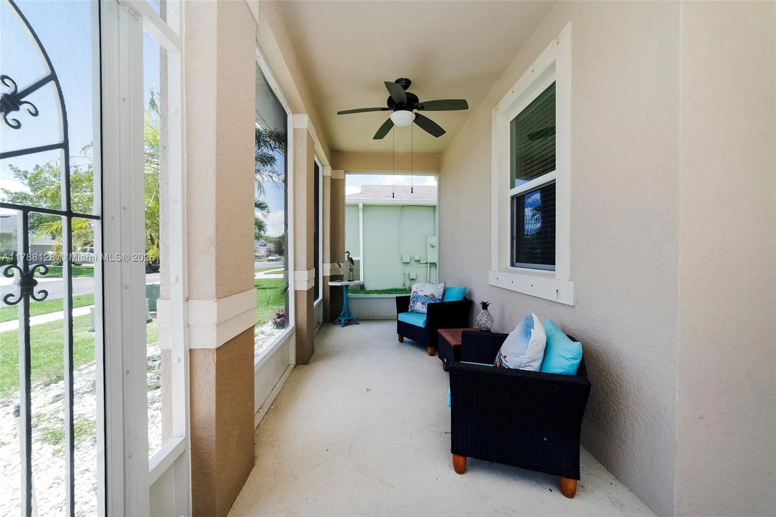 148 Port Royal Ct, Sebastian, FL 32958 photo 2