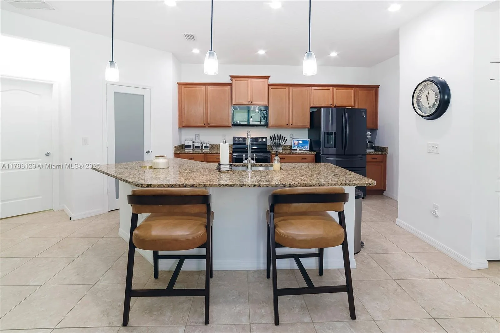 148 Port Royal Ct, Sebastian, FL 32958 photo 4
