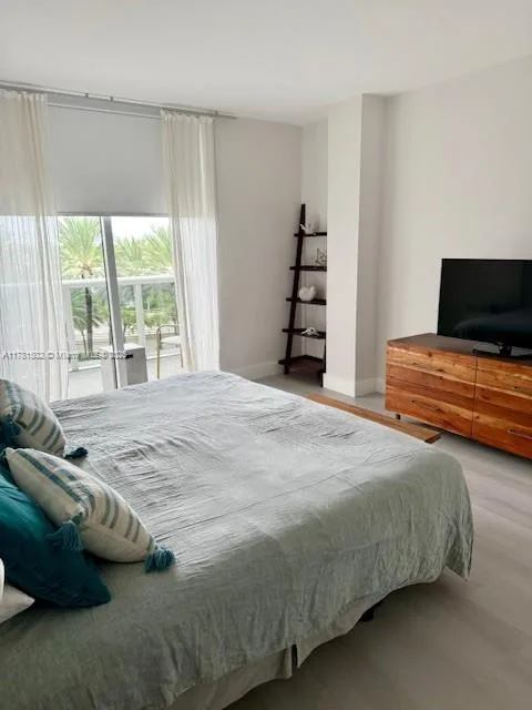 10275 Collins Ave # 429, Bal Harbour, FL 33154 photo 5