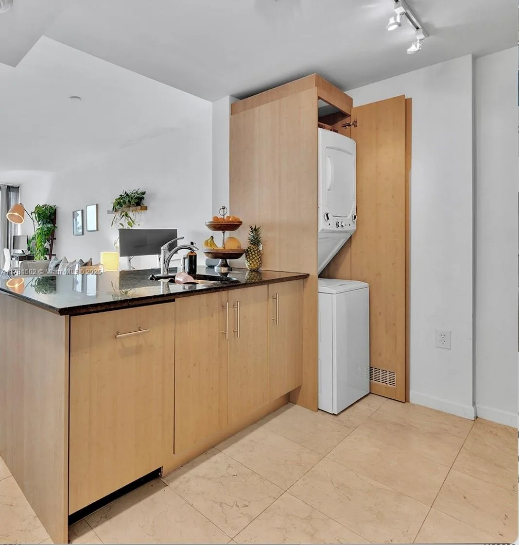 10275 Collins Ave # 429, Bal Harbour, FL 33154 photo 8