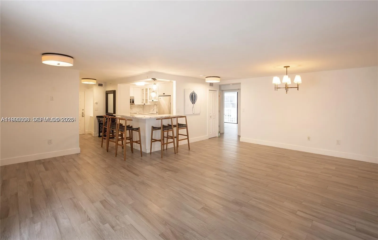 6061 Collins Ave # 7D, Miami Beach, FL 33140 photo 5