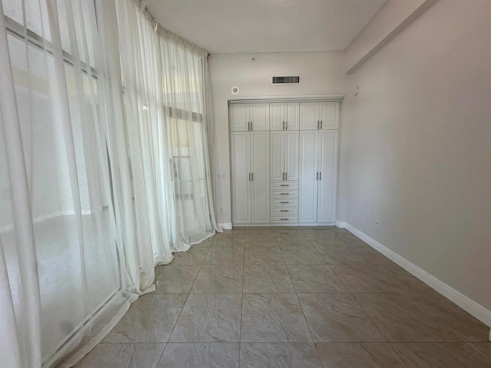 234 NE 3rd Street # Uph06, Miami, FL 33132 photo 10