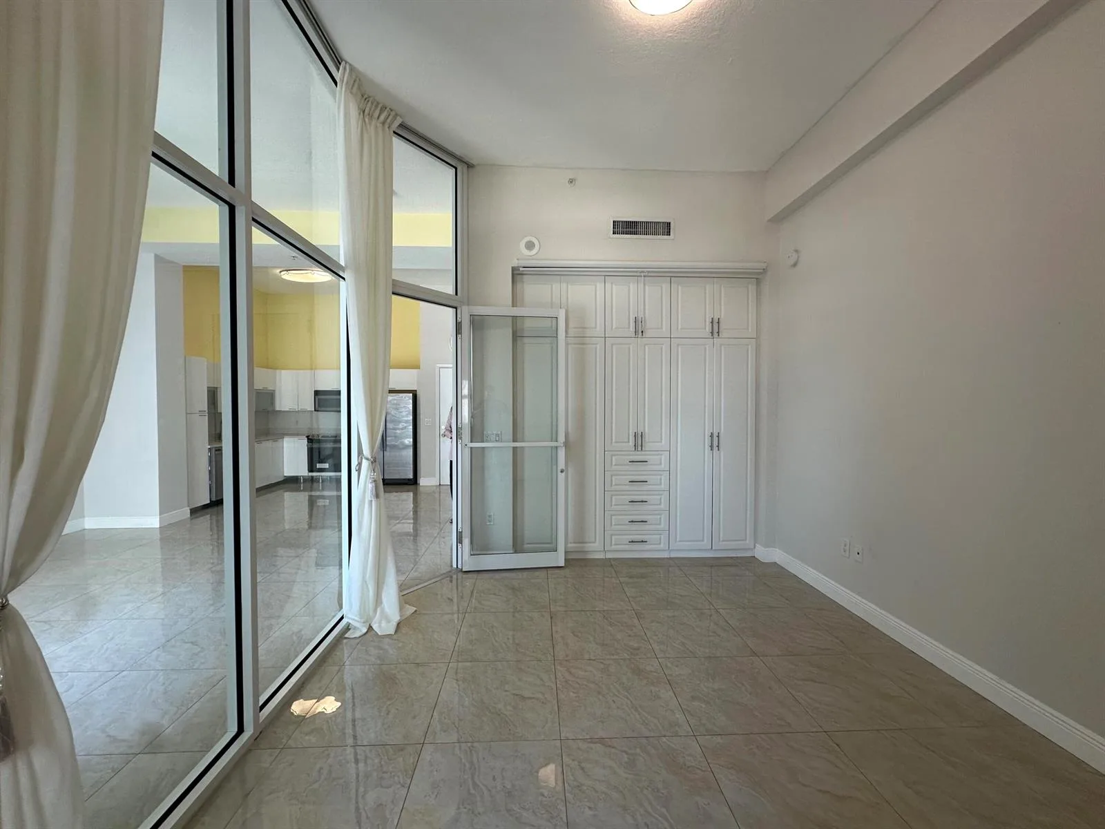 234 NE 3rd Street # Uph06, Miami, FL 33132 photo 9