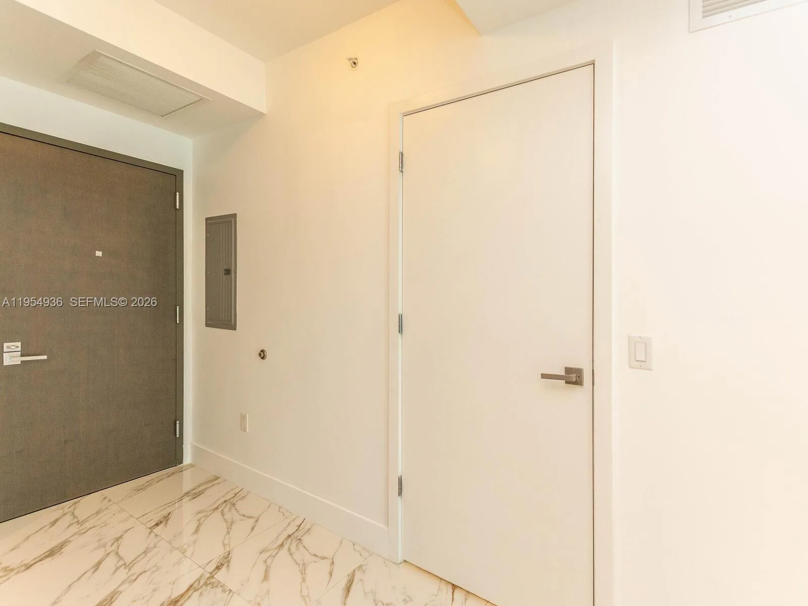 1080 BRICKELL AVE # 1704, Miami, FL 33131 photo 3
