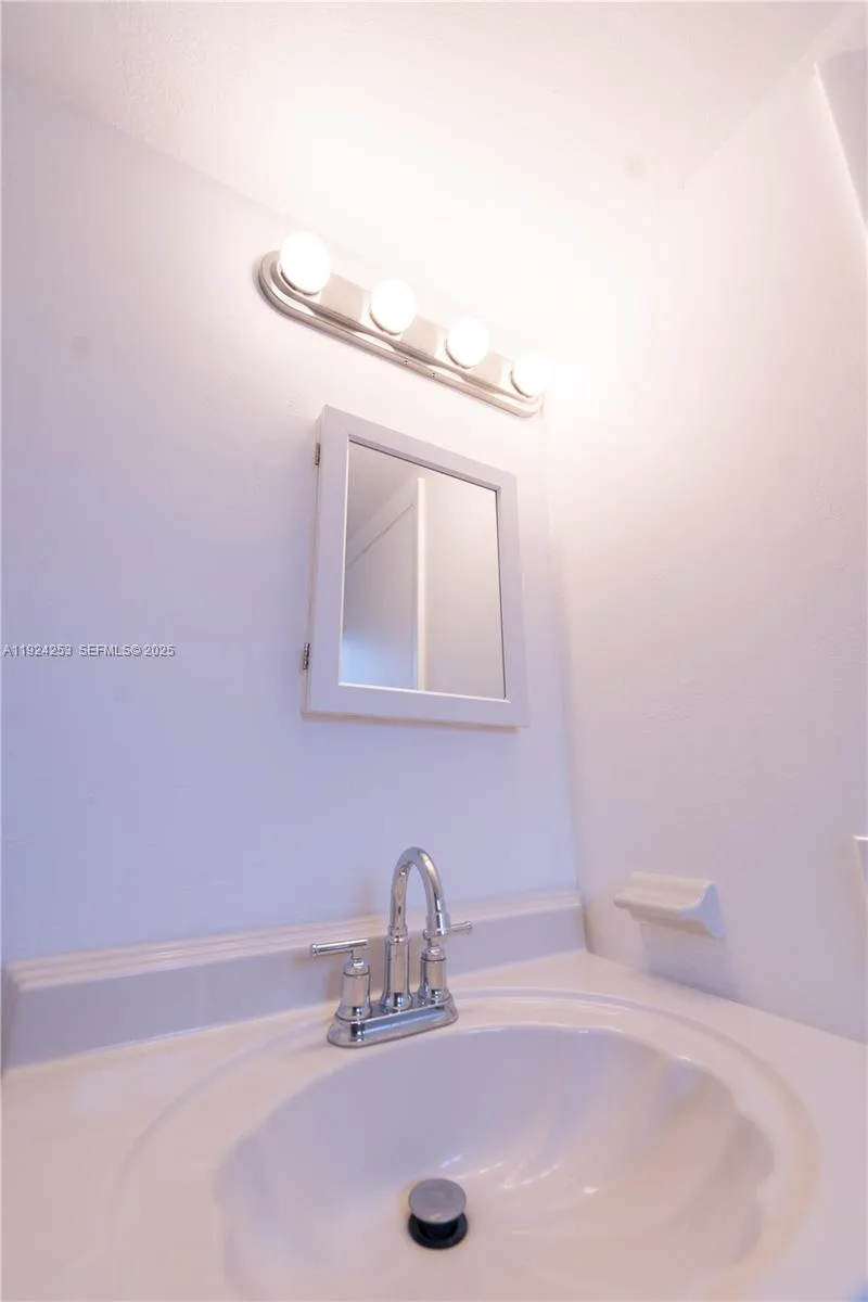 5300 W 21st Ct # 311, Hialeah, FL 33016 photo 7