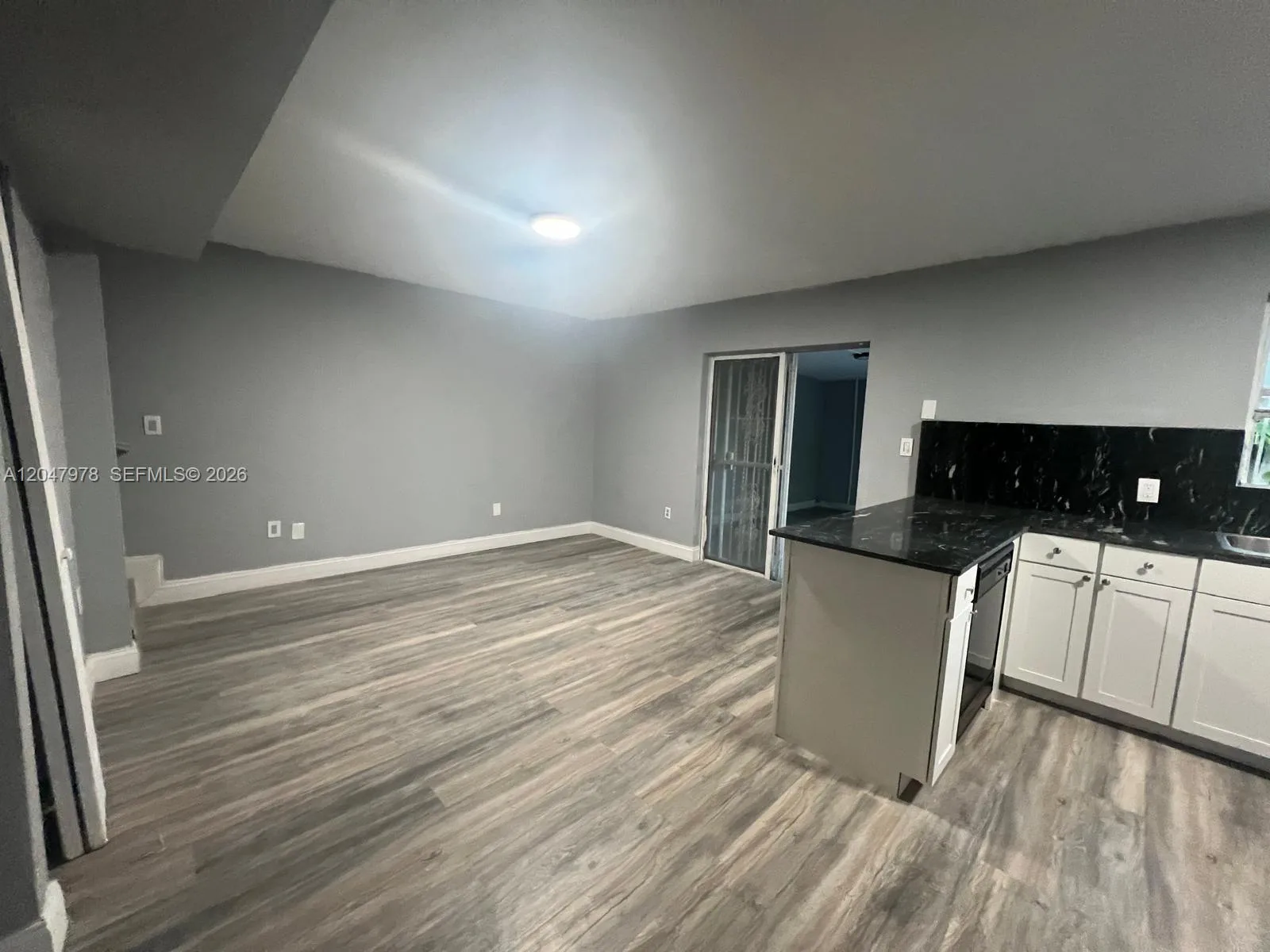 451 NE 136th St # I-101, North Miami, FL 33161 photo 4