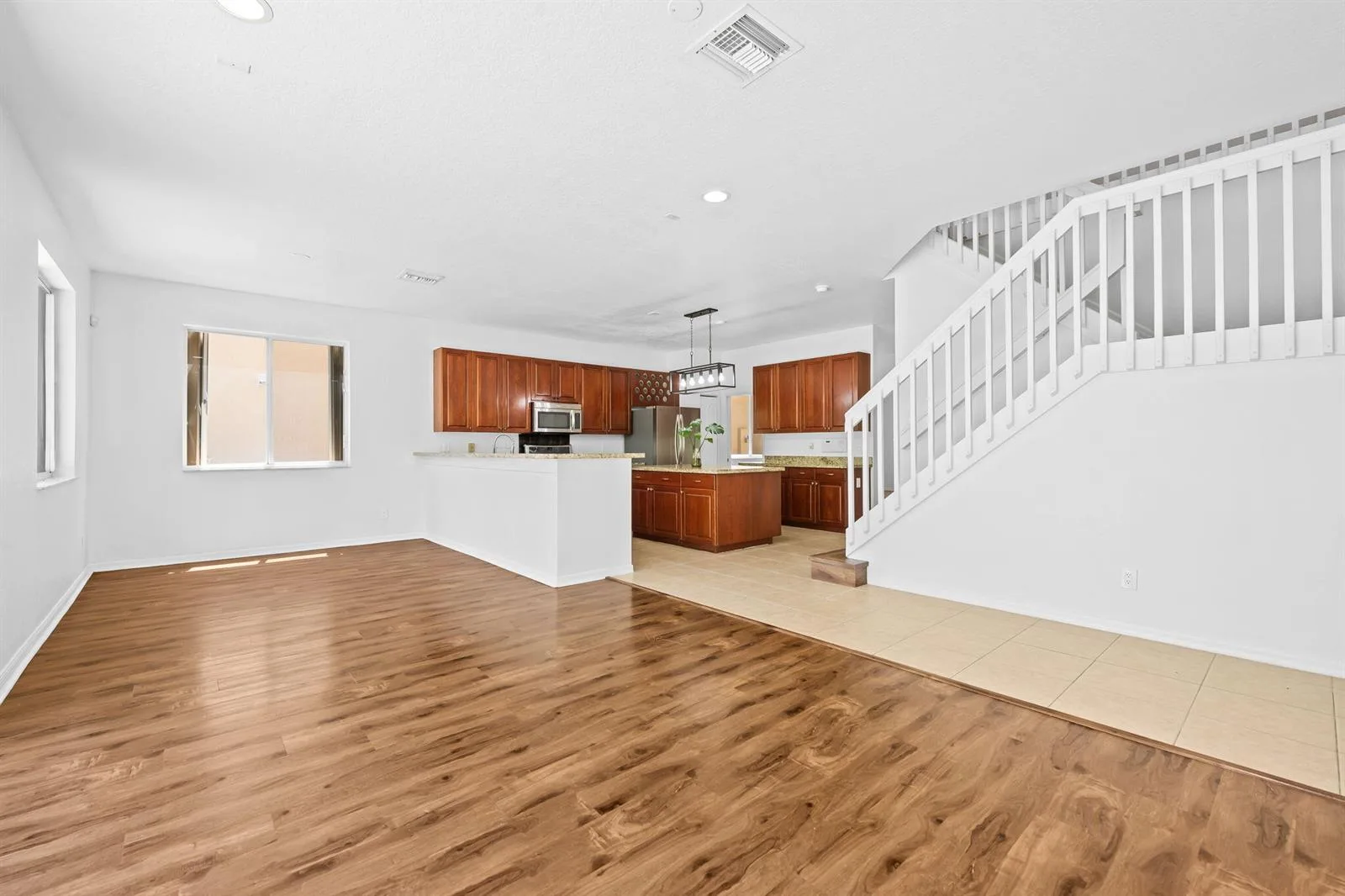 19389 SW 64th Street, Pembroke Pines, FL 33332 photo 7