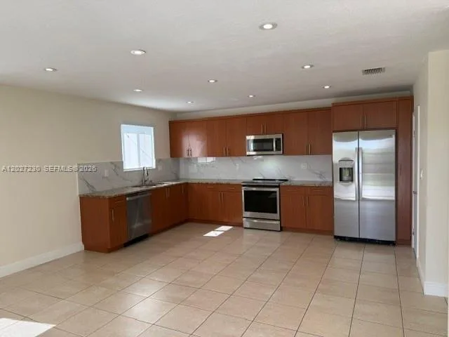 10245 SW 68th St # 10245, Miami, FL 33173 photo 4
