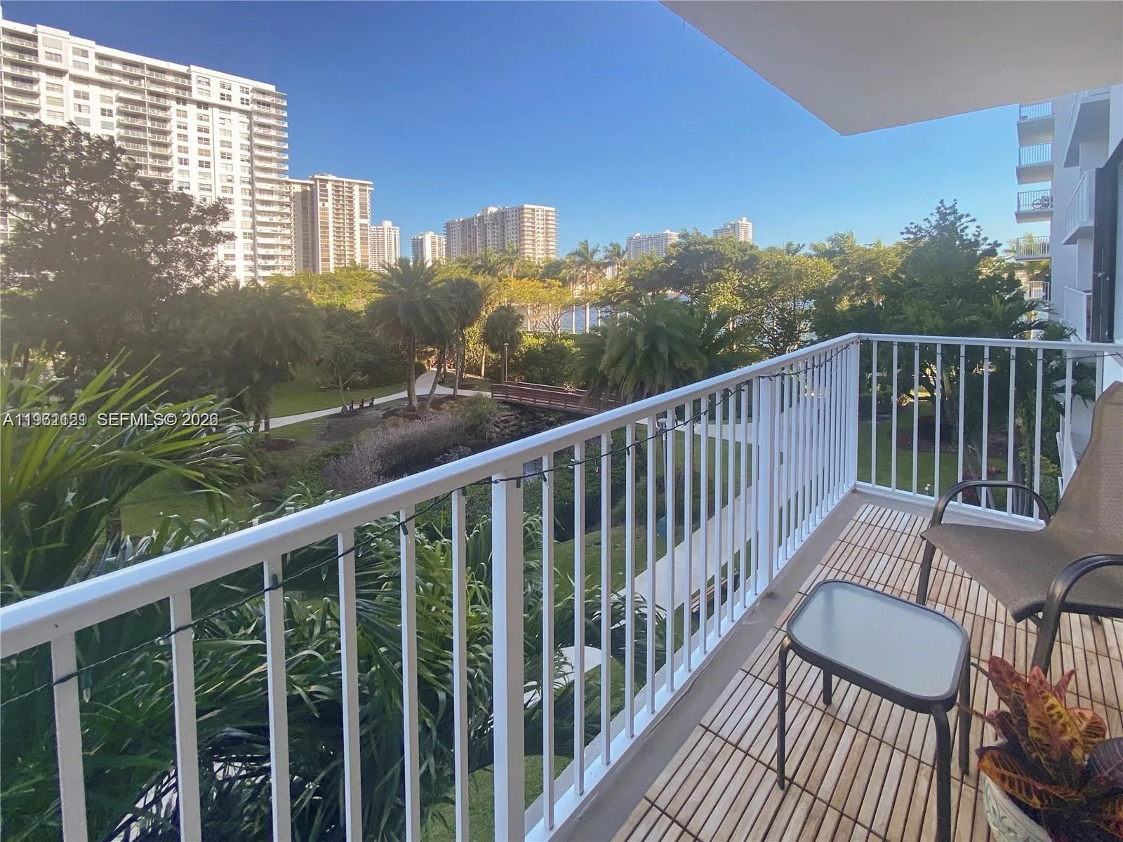 2801 NE 183rd St # 310W, Aventura, FL 33160 — zdjęcie 5