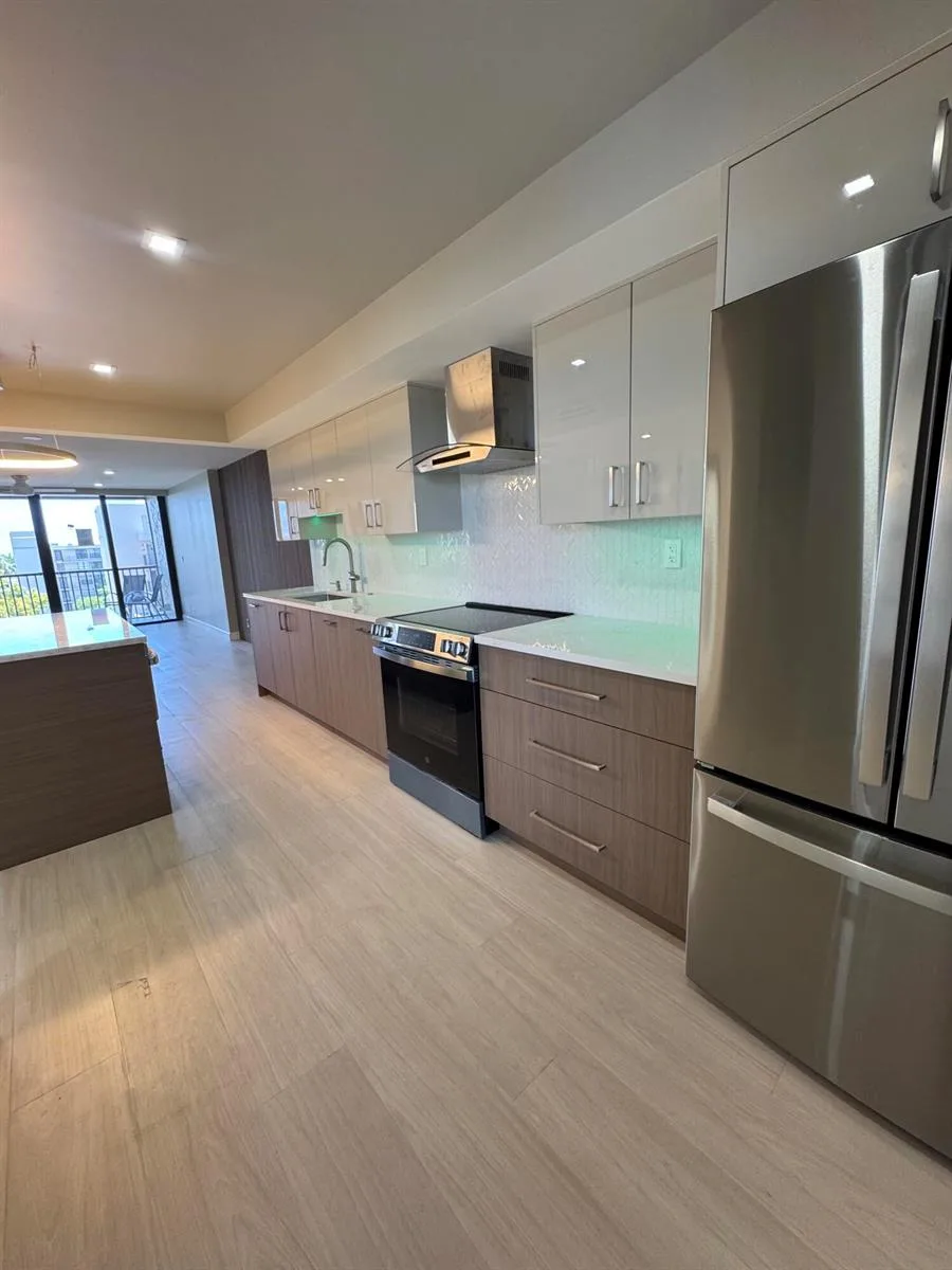 12 Royal Palm Way # 603, Boca Raton, FL 33432