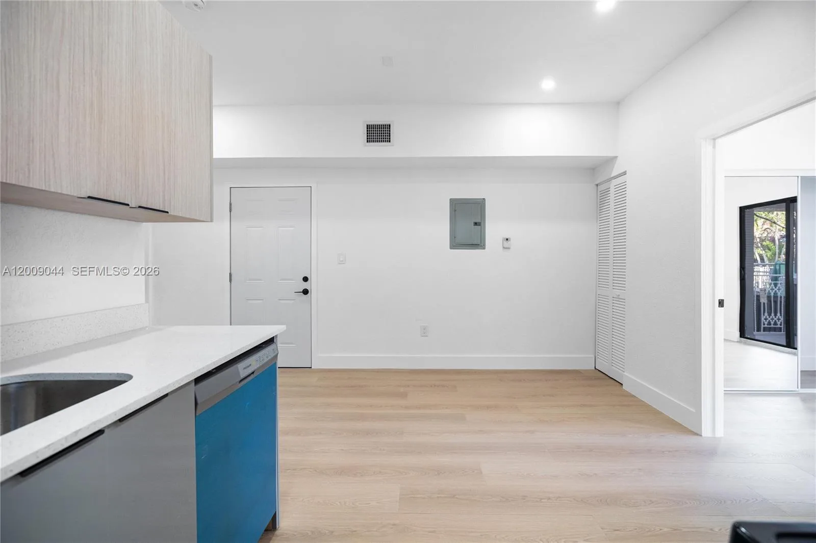 629 SW 10th Ave # 6, Miami, FL 33130 photo 6