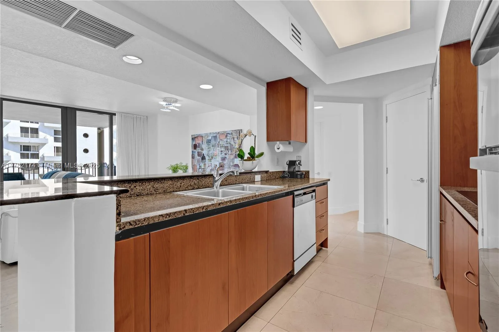 1500 Ocean Dr # 505, Miami Beach, FL 33139 photo 13