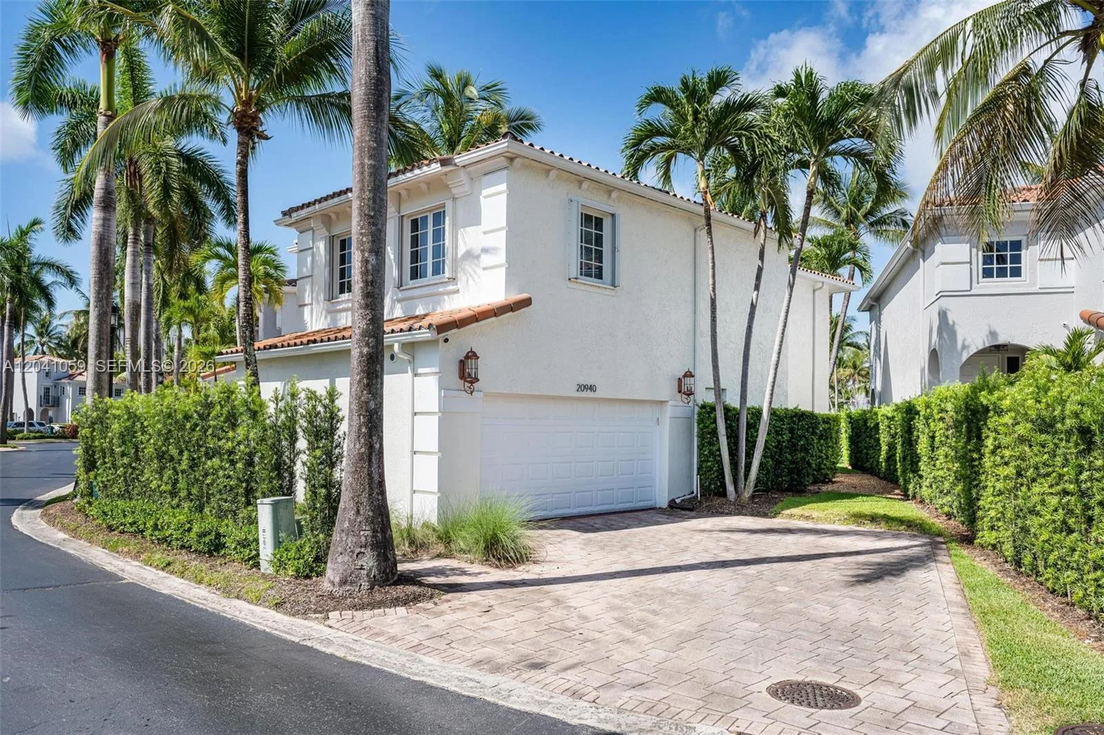 20940 NE 31st Pl, Aventura, FL 33180