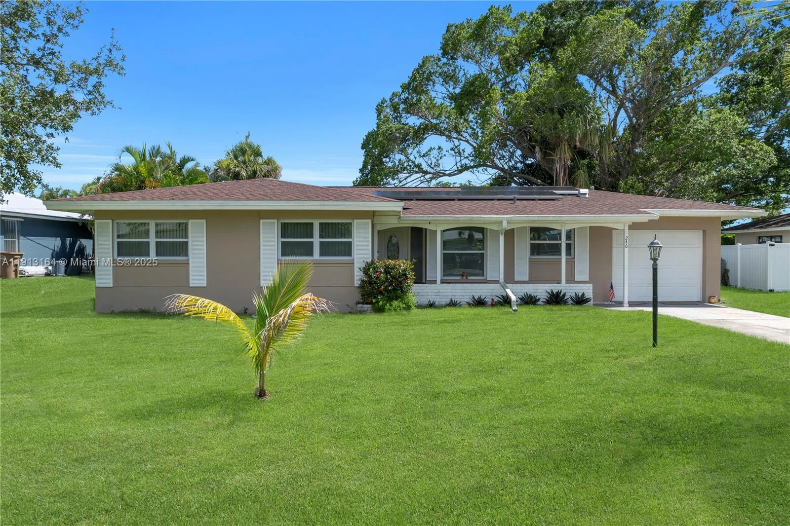 246 SE 44th st, Cape Coral, FL 33904 photo 3