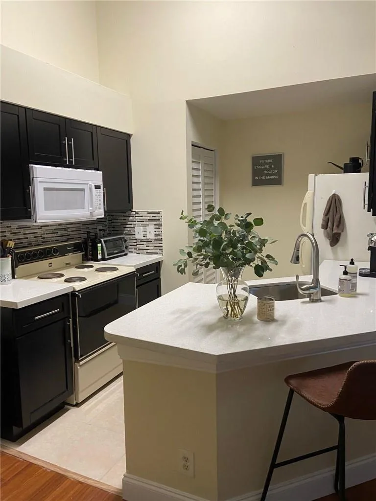 9999 SUMMERBREEZE Drive # 206, Sunrise, FL 33322 photo 2