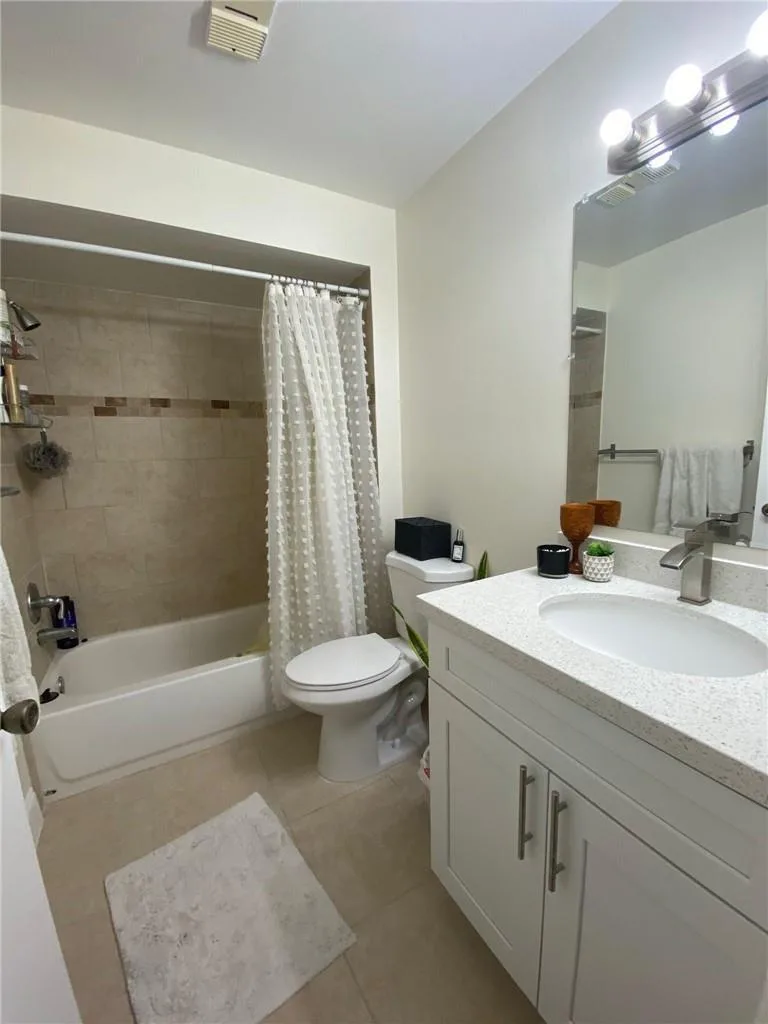 9999 SUMMERBREEZE Drive # 206, Sunrise, FL 33322 photo 8