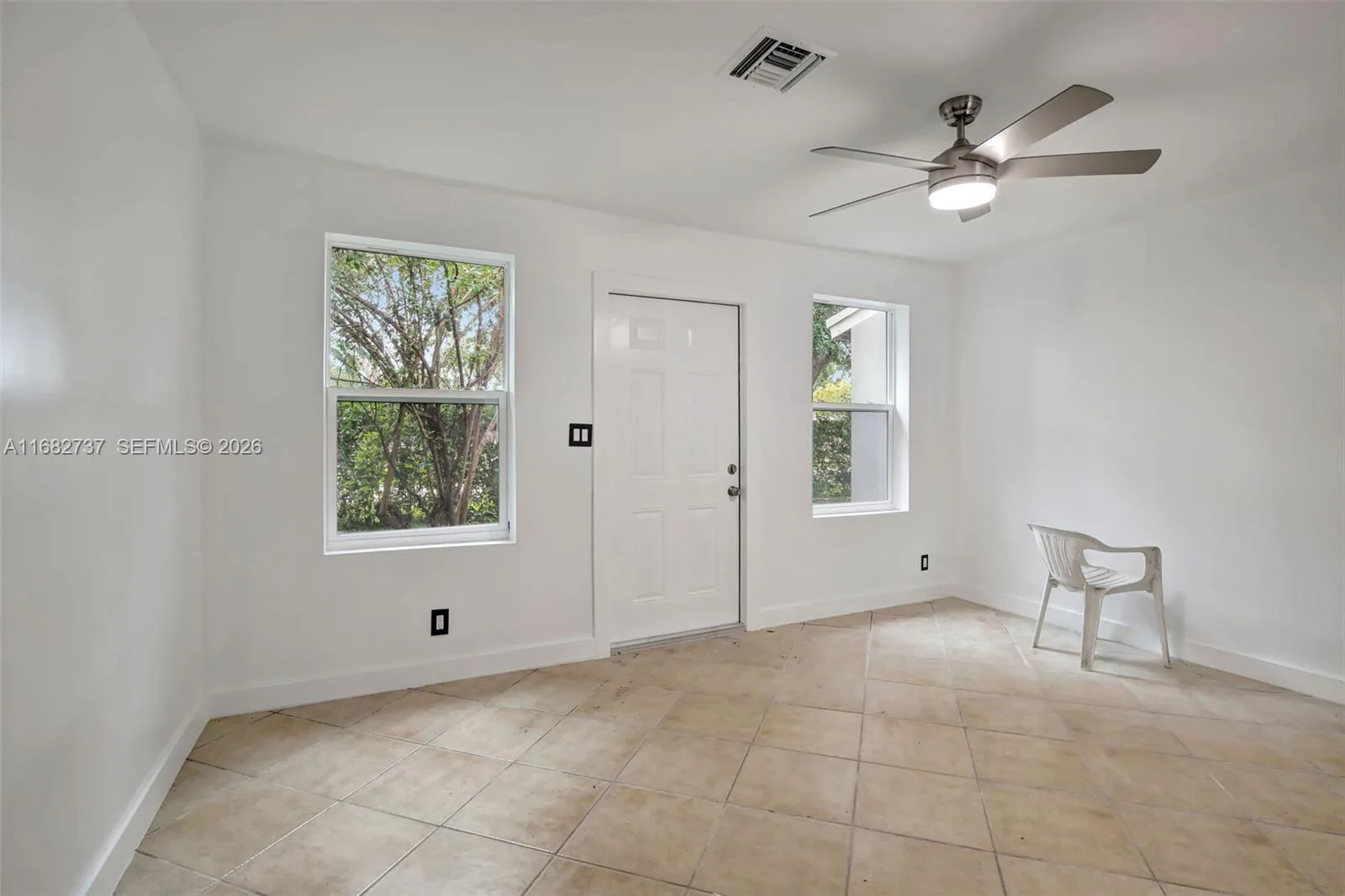 4381 SW 51st St, Dania Beach, FL 33314 photo 8
