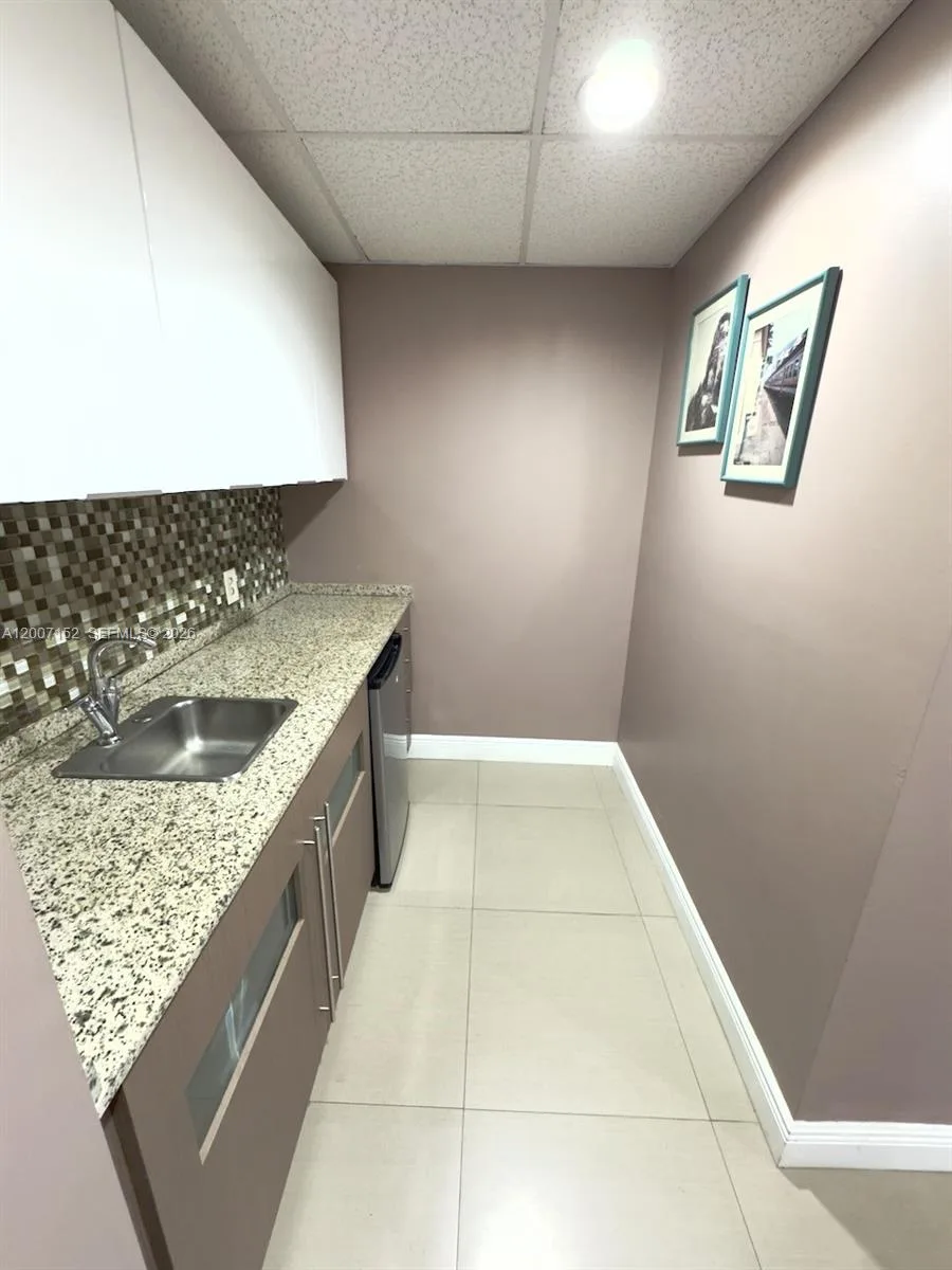 4300 Biscayne Blvd # 206, Miami, FL 33137 photo 10
