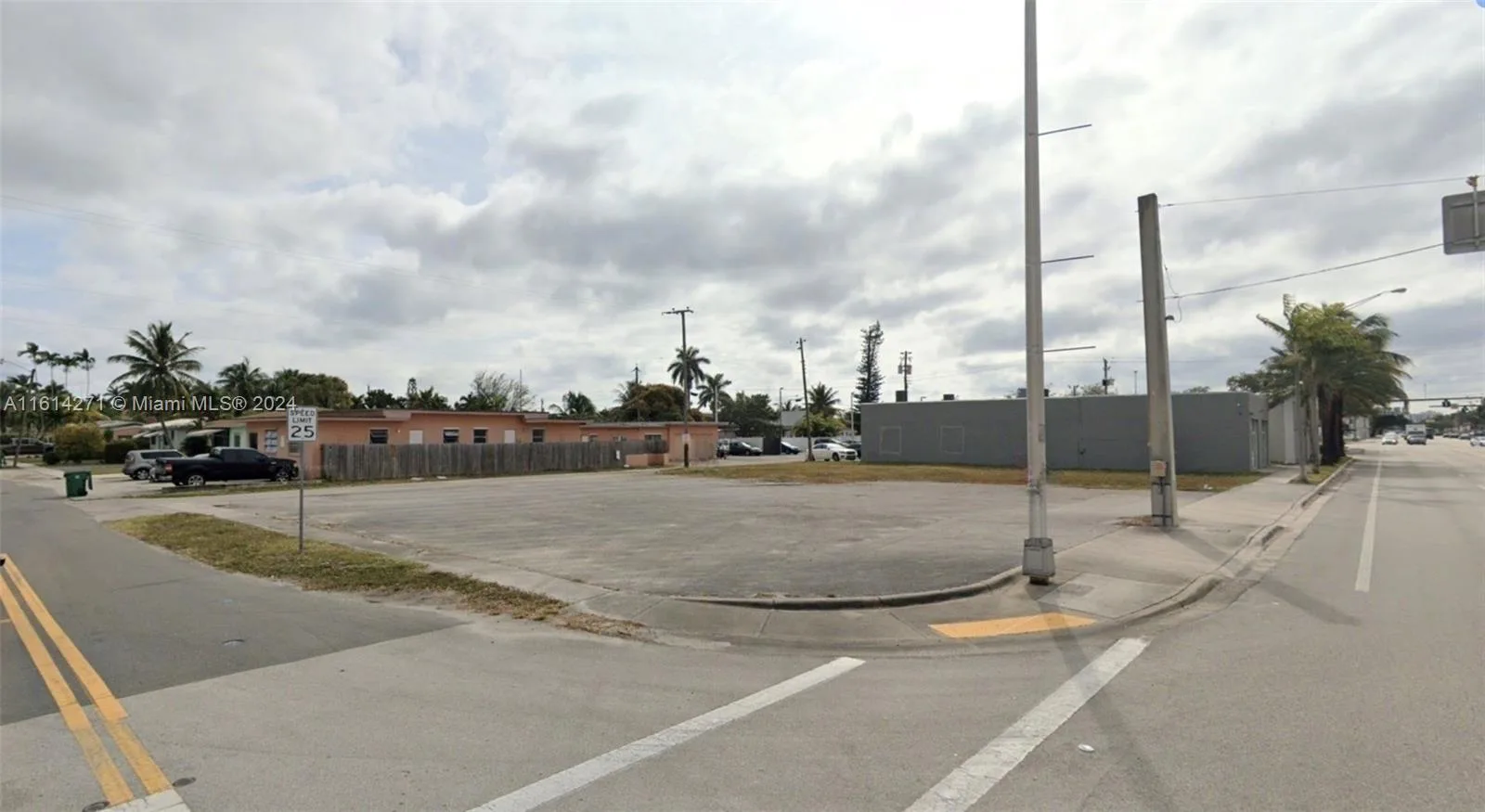 1409 S Federal Hwy, Dania Beach, FL 33004 photo 4