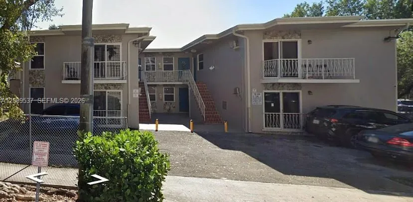 1380 SW 2nd Street # 2, Miami, FL 33135