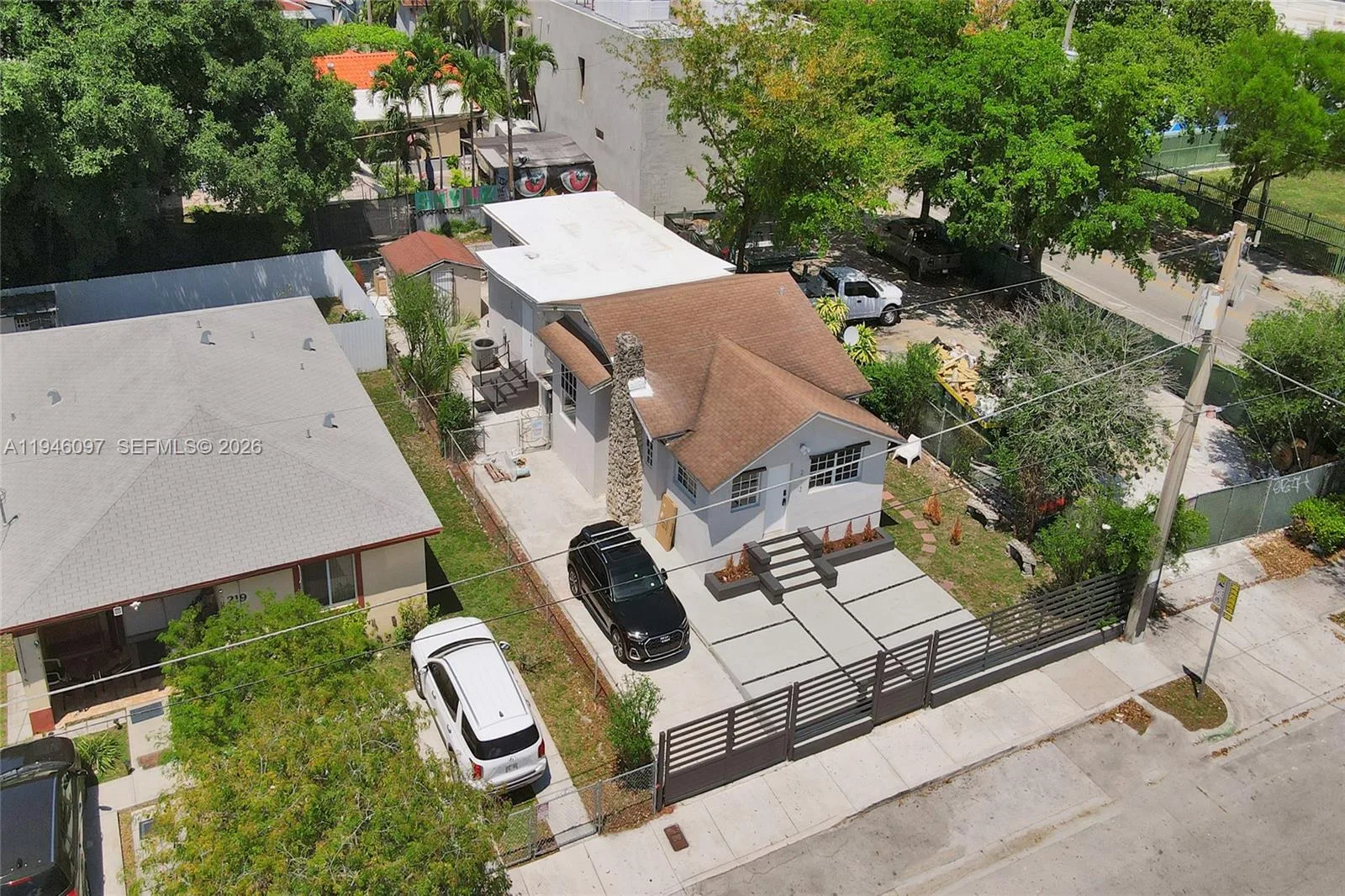 213 NW 34th Ter, Miami, FL 33127 photo 11
