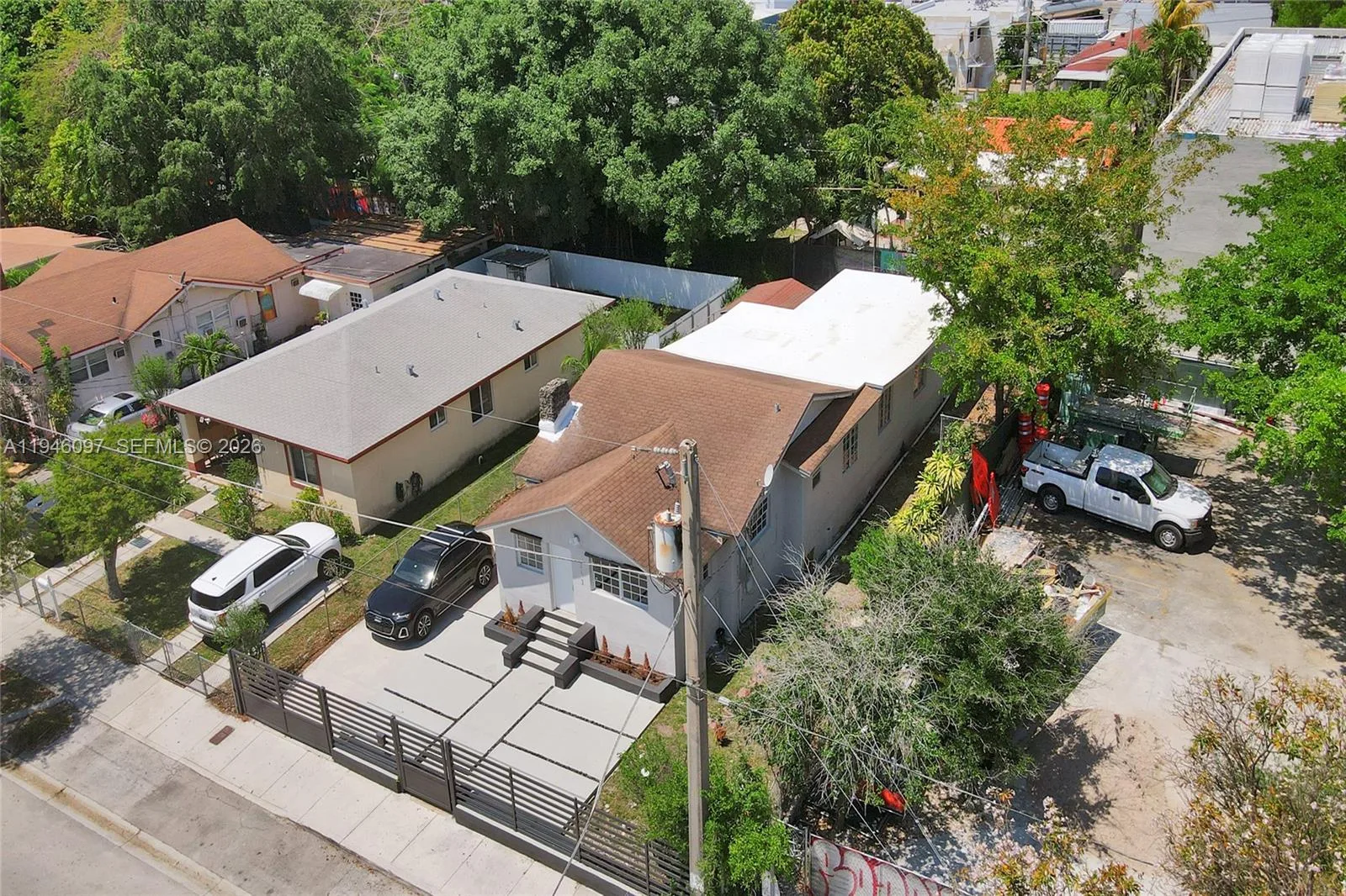 213 NW 34th Ter, Miami, FL 33127 photo 12