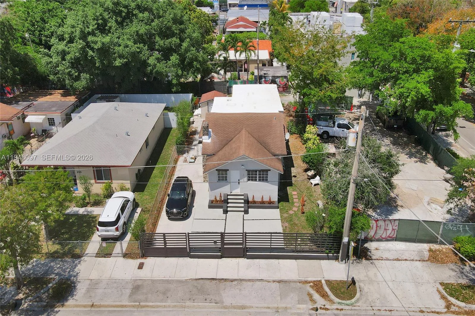 213 NW 34th Ter, Miami, FL 33127 photo 9